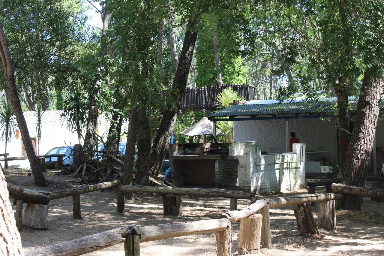 Ramma Camping Vandrehjem Villa Gesell Eksteriør billede