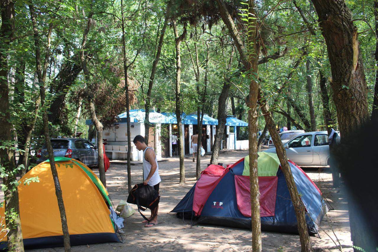 Ramma Camping Vandrehjem Villa Gesell Eksteriør billede